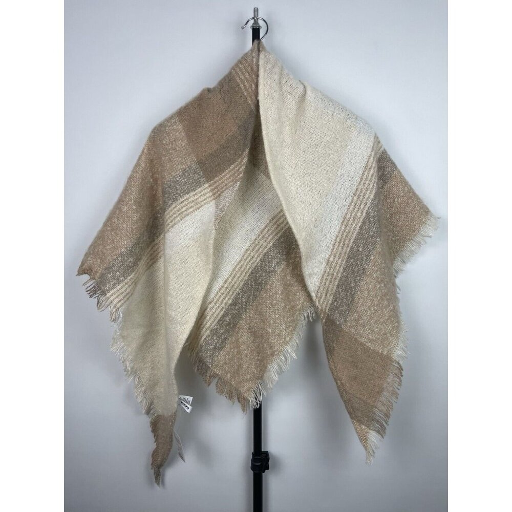 Sonoma Neutral Plaid Good For Life Slub Yarn Boucle Yarn Triangle Scarf - Picture 2 of 6